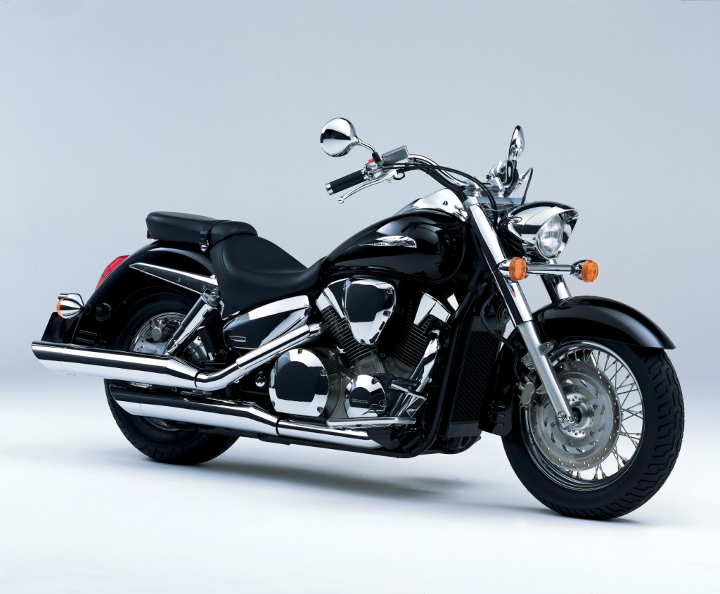 Мотоцикл Honda VTX 1300S 2005 Цена, Фото, Характеристики, Обзор, Сравнение  на БАЗАМОТО